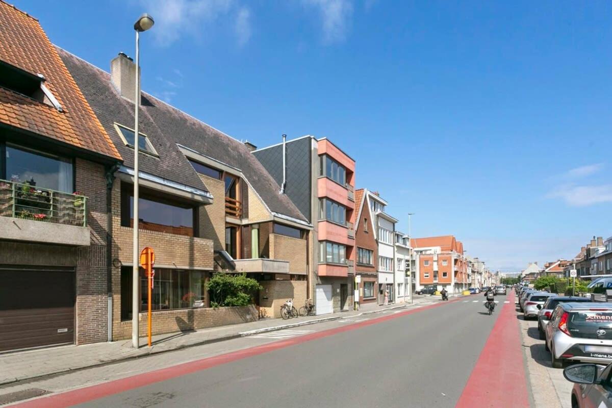 Eighties Modernist Design House With Garden Near The Beach Oostende Exterior foto